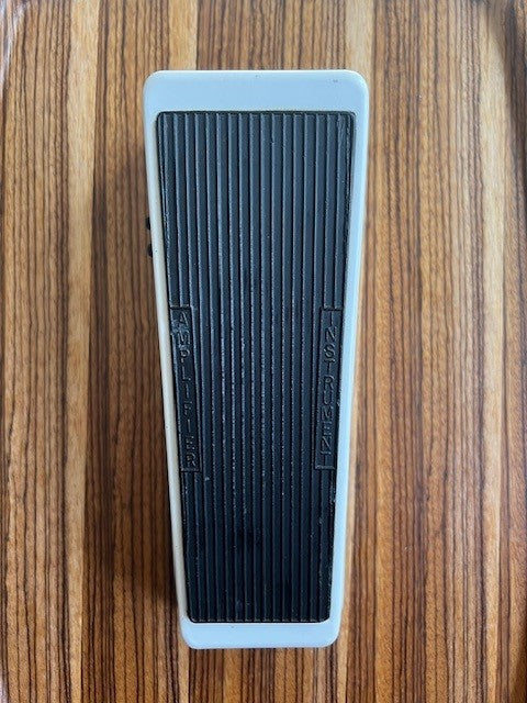 Dunlop Cry Baby Bass Wah – 105Q