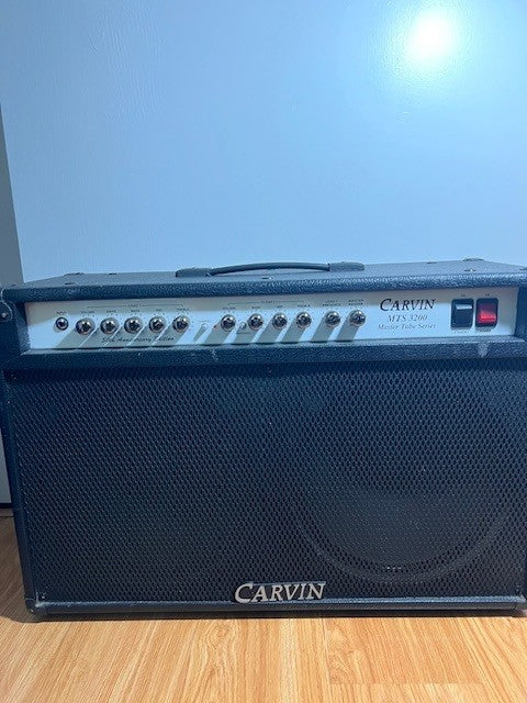 Carvin MTS 3200 2x12 Combo — Dark Horse
