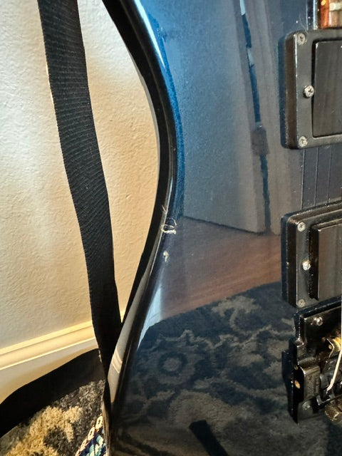 Charvel/Jackson MIJ Neck-Thru Super-Strat (Mid-'80s) – Metallic Blue – HH – Kahler Trem – Original Tweed Case