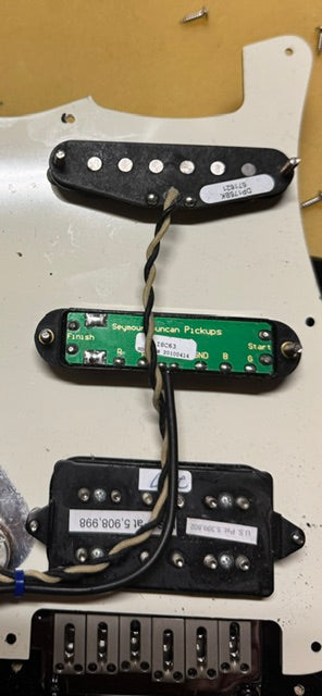 BC – Fender Squier Stratocaster – Upgraded Pickups – BL Custom Sevendust Collection