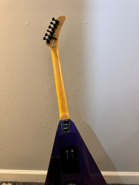 Kramer Randy Rhoads V — Metallic Purple (MIK) – Eb Setup – 24 Frets – Quad Rails - Floyd Rose