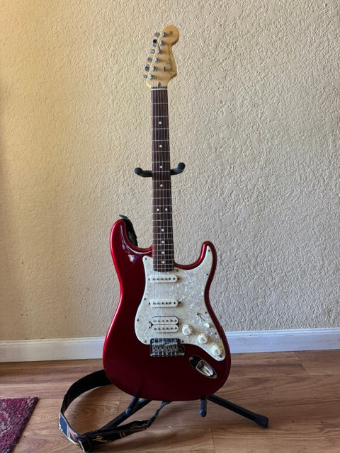 Fender American Standard Stratocaster – Sam Ash 90th Anniversary (USA, 2014) – Candy Apple Red HSS