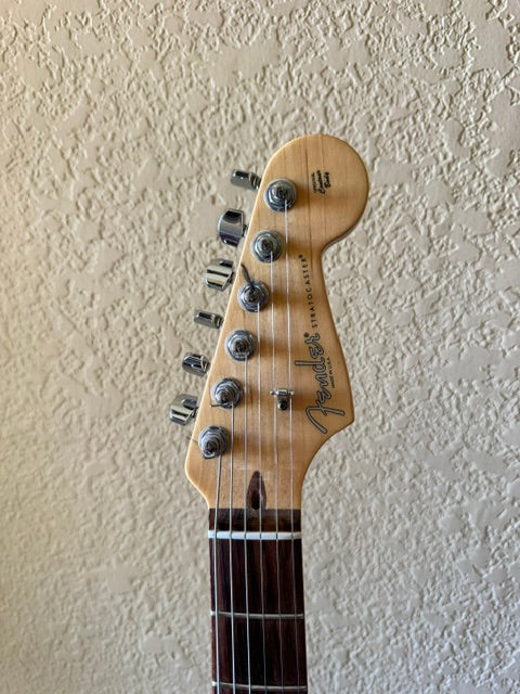 Fender American Standard Stratocaster – Sam Ash 90th Anniversary (USA, 2014) – Candy Apple Red HSS
