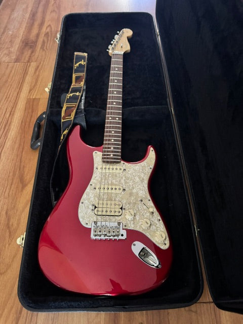 Fender American Standard Stratocaster – Sam Ash 90th Anniversary (USA, 2014) – Candy Apple Red HSS