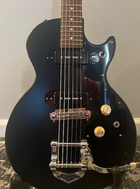 2011 Gibson Les Paul Junior – Dual P-90s + True-Trem