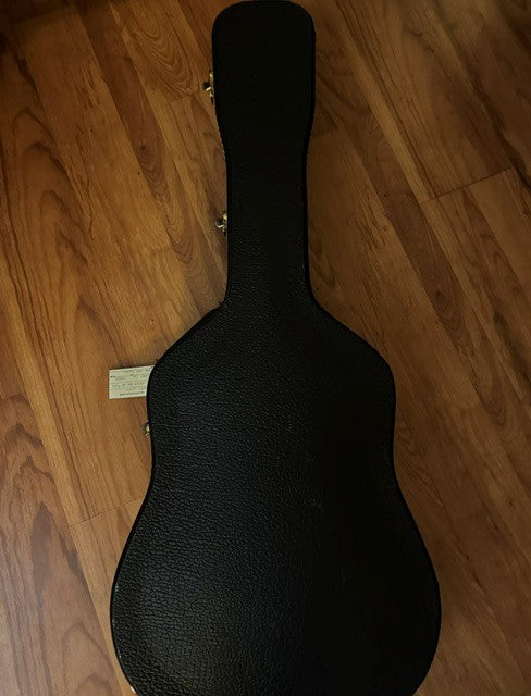 Santa Cruz Guitar Company D-2653 (1999) — Adirondack • Golden Mahogany • Brazilian Appointments